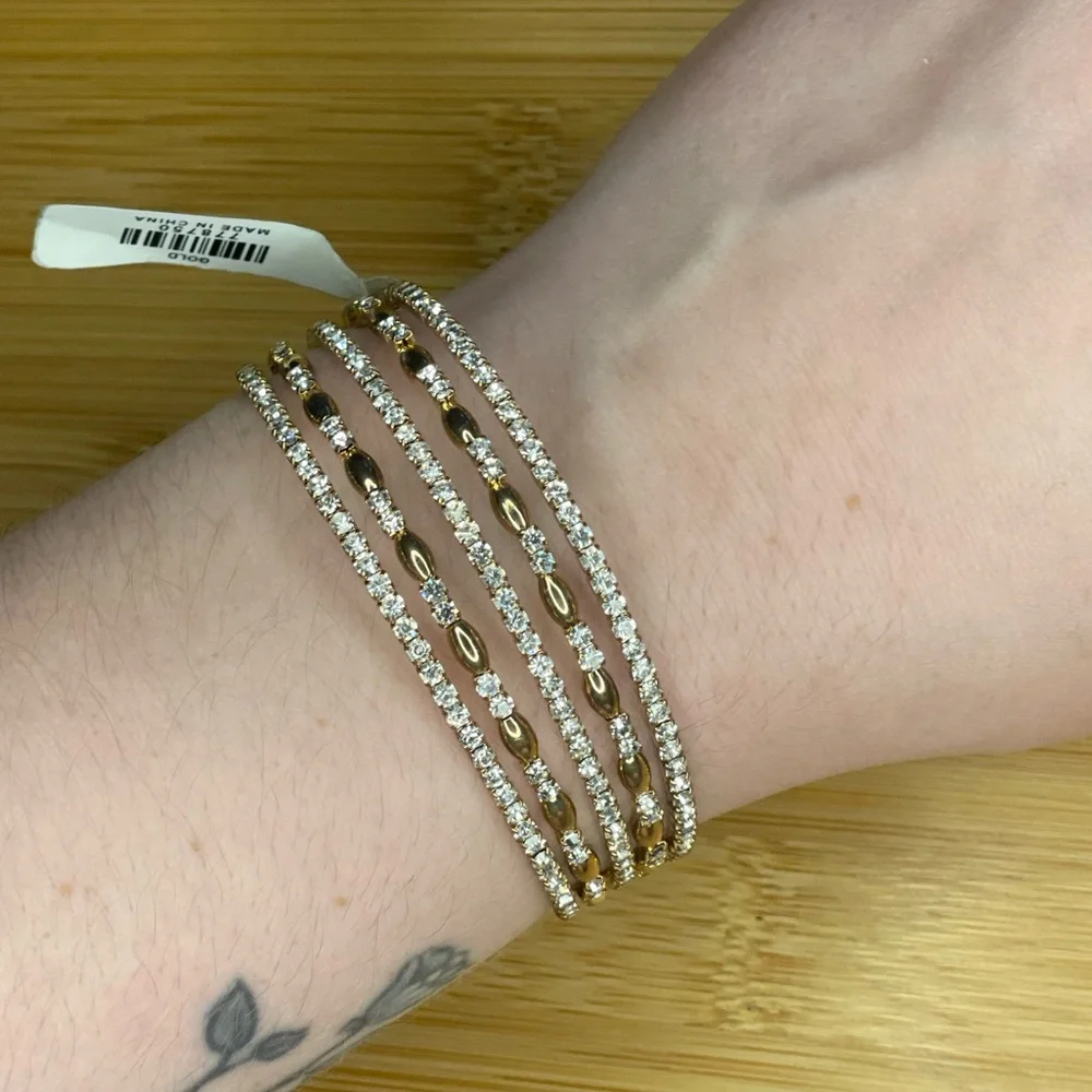 Elegant Gold and Silver Cuff Bracelet - Picture 4 of 12